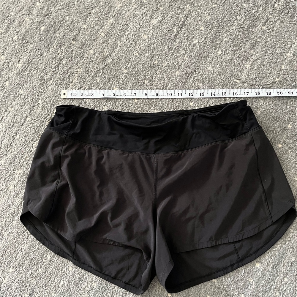 Women's Black lululemon Shorts 4”